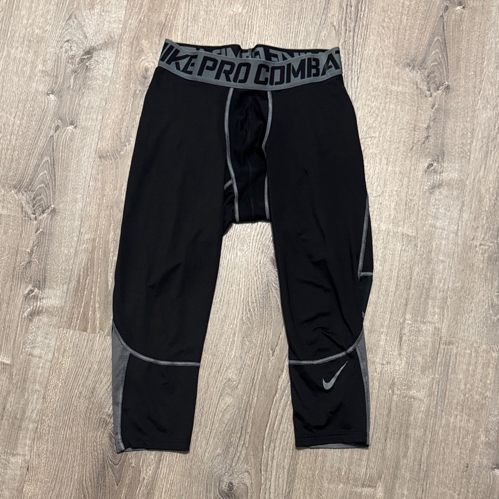 Nike Pro Combat Black and Gray Athletic Tights XL